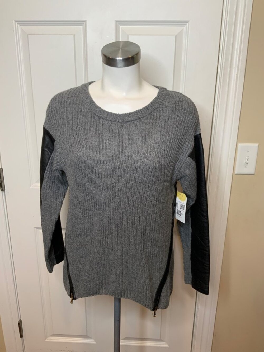 Milly Gray Knit Sweater W/ Zippers & Faux Leather Sleeve Panels, Size S